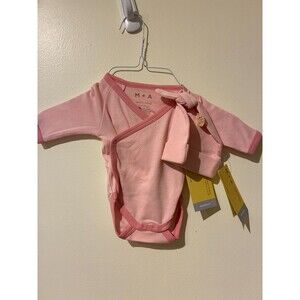 NWT Monica & Andy Pink Bodysuit &‎ Hat - Newborn (NB)